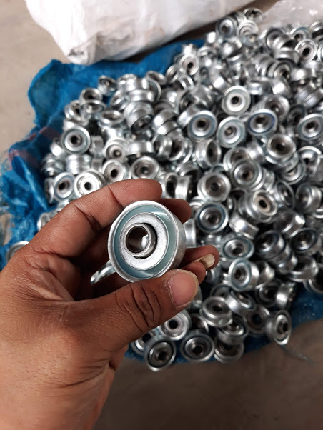Cốc bi con lăn băng tải phcm